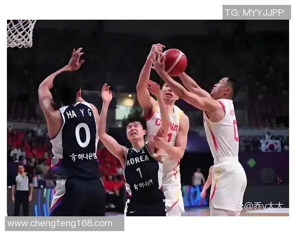 南京篮球队配合问题引发热议球迷对战术执行和团队默契展开激烈讨论